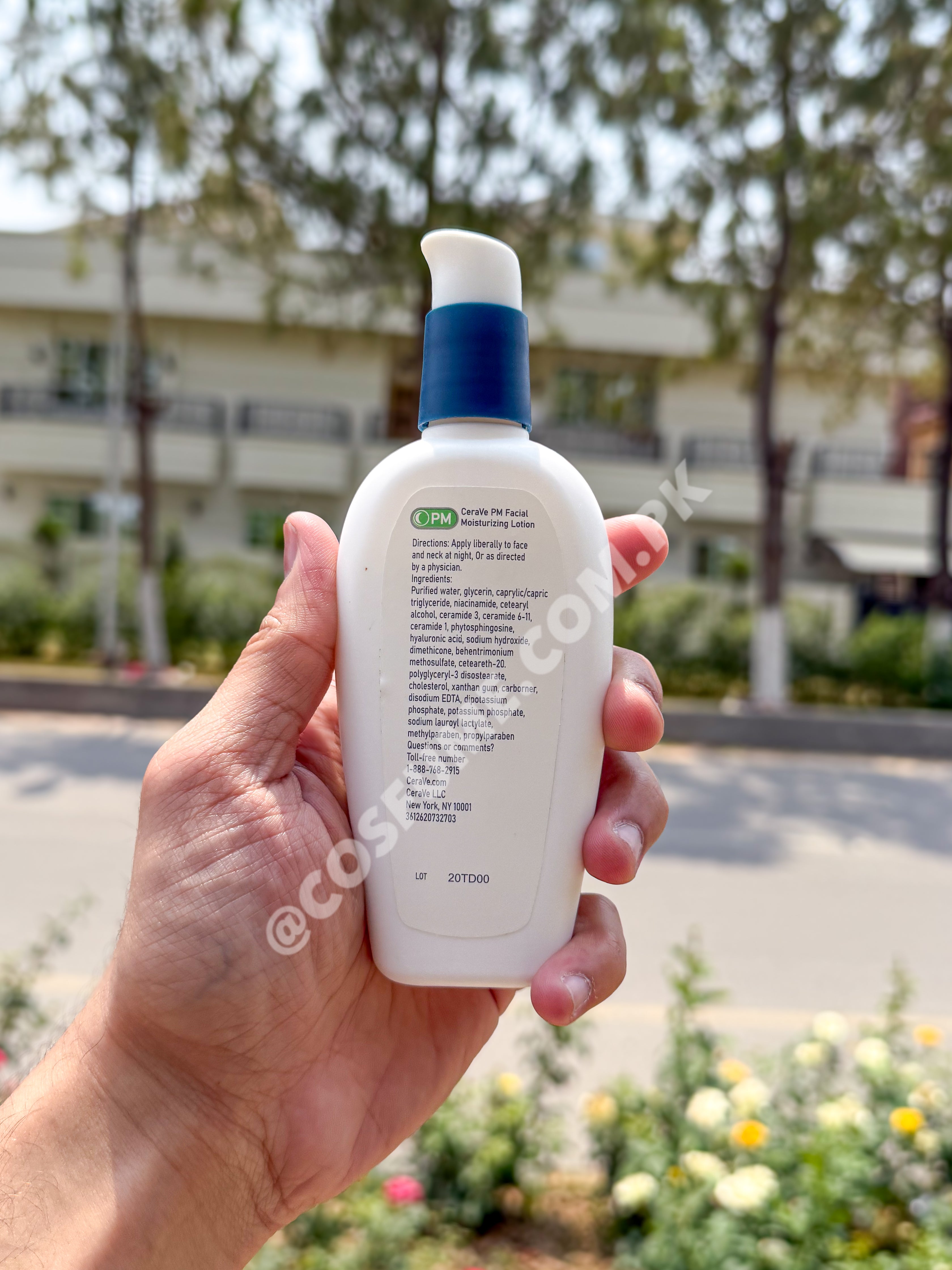 CeraVe PM Lightweight Facial Moisturising Lotion